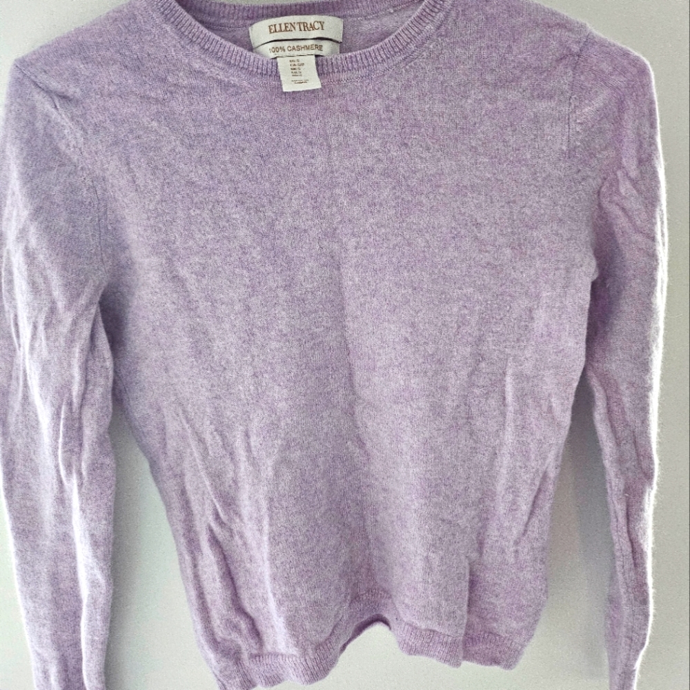 100% cashmere sweater